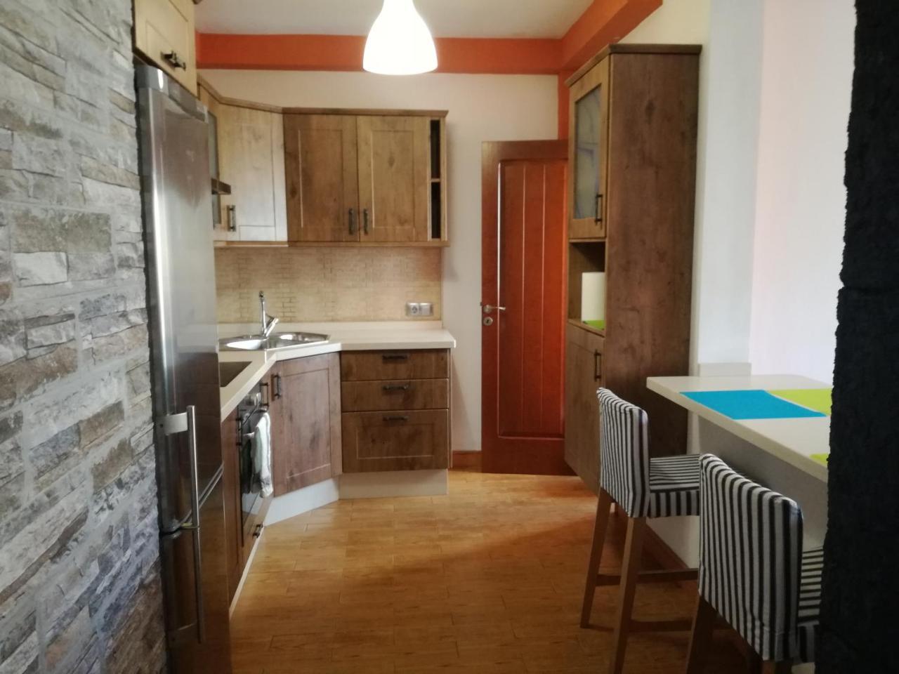 Surfhouse Hostel Famara Caleta De Famara Екстер'єр фото