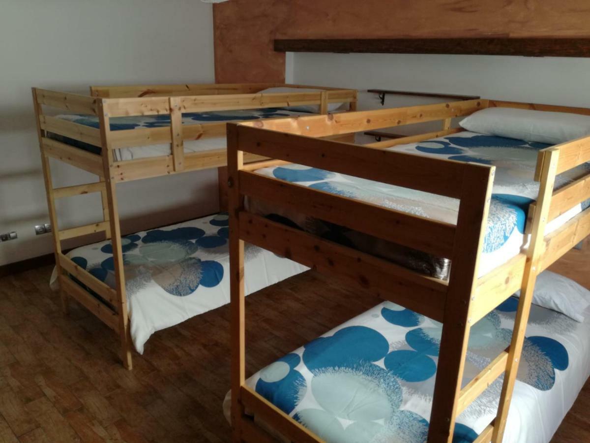 Surfhouse Hostel Famara Caleta De Famara Екстер'єр фото